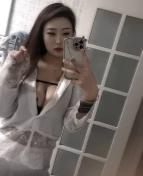 瑶海天然大胸辣辣